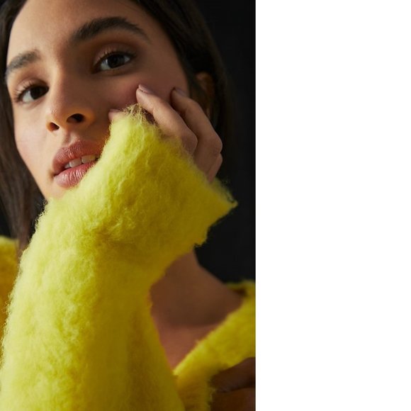 ANTHROPOLOGIE Maeve Plush V-Neck Sweater new xs - Picture 5 of 9